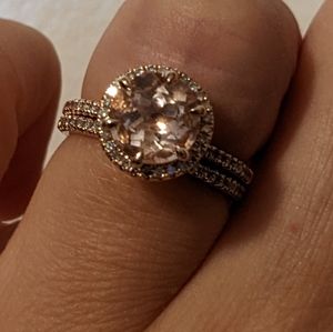 8mm round halo morganite wedding ring set